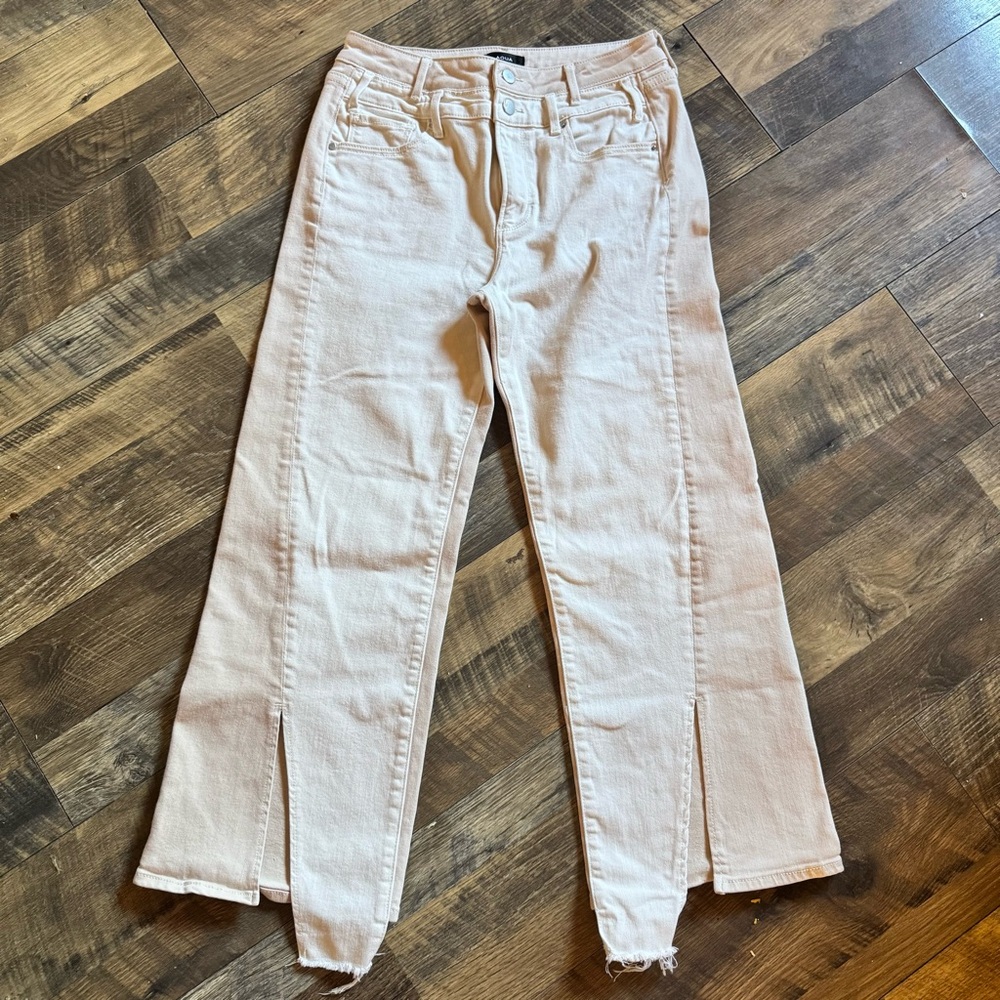 Aqua Women's Light Cream/Beige Color Blocked Ankle Jeans